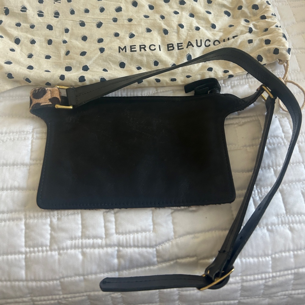 Leopard Print Mini Bag with Black Accents - Picture 3 of 4